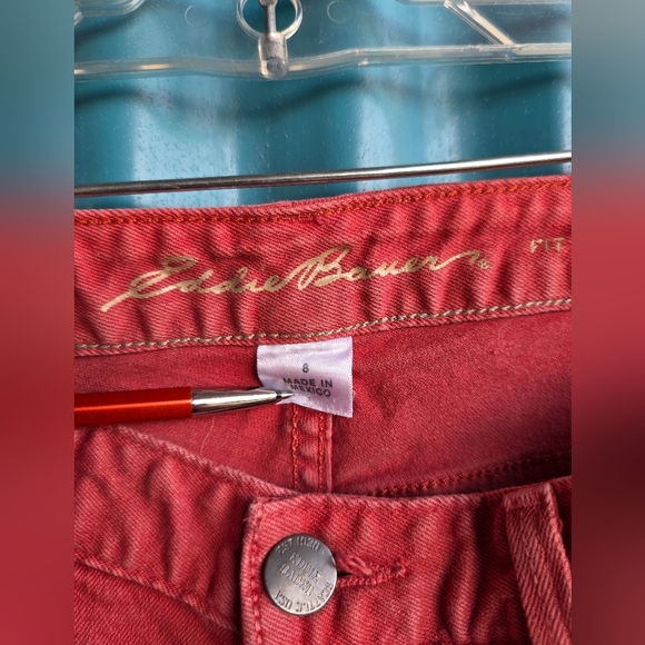 Eddie Bauer Red Jean Shorts Straight-Leg Denim Slightly Curvy - Picture 10 of 13